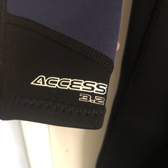 Hyperflex Full Body Wetsuit in Small - Picture 2 of 3